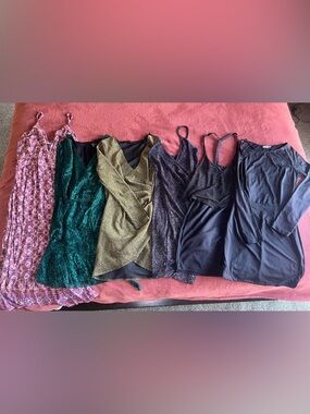 Women’s dresses x6